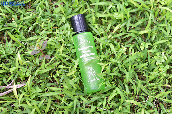 教你從四個(gè)不同分辨精華液跟精華乳-歐泉生化