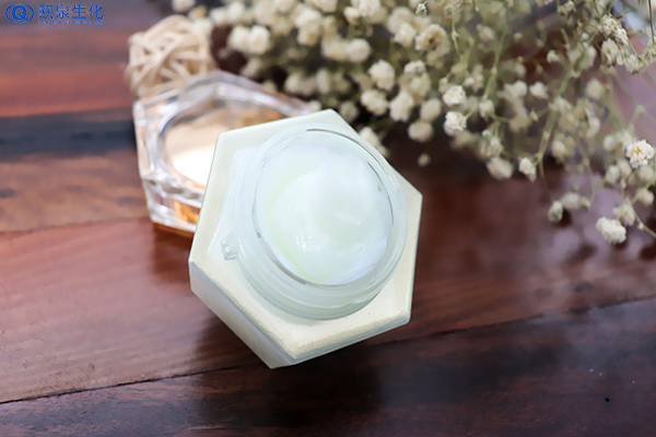 如何正確做好肌膚的保濕工作？