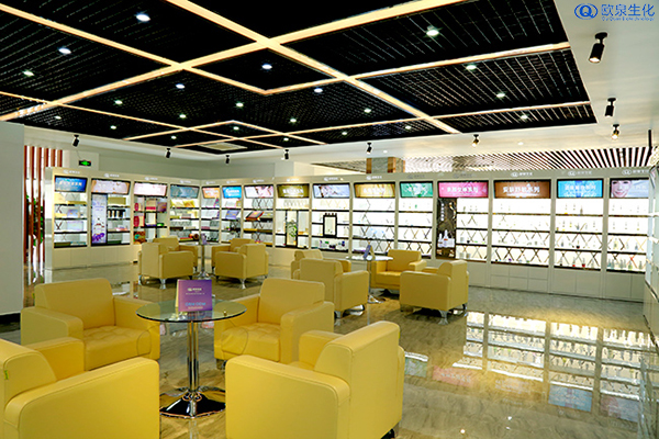 護膚品加工廠:美妝店鋪的跨界標準？